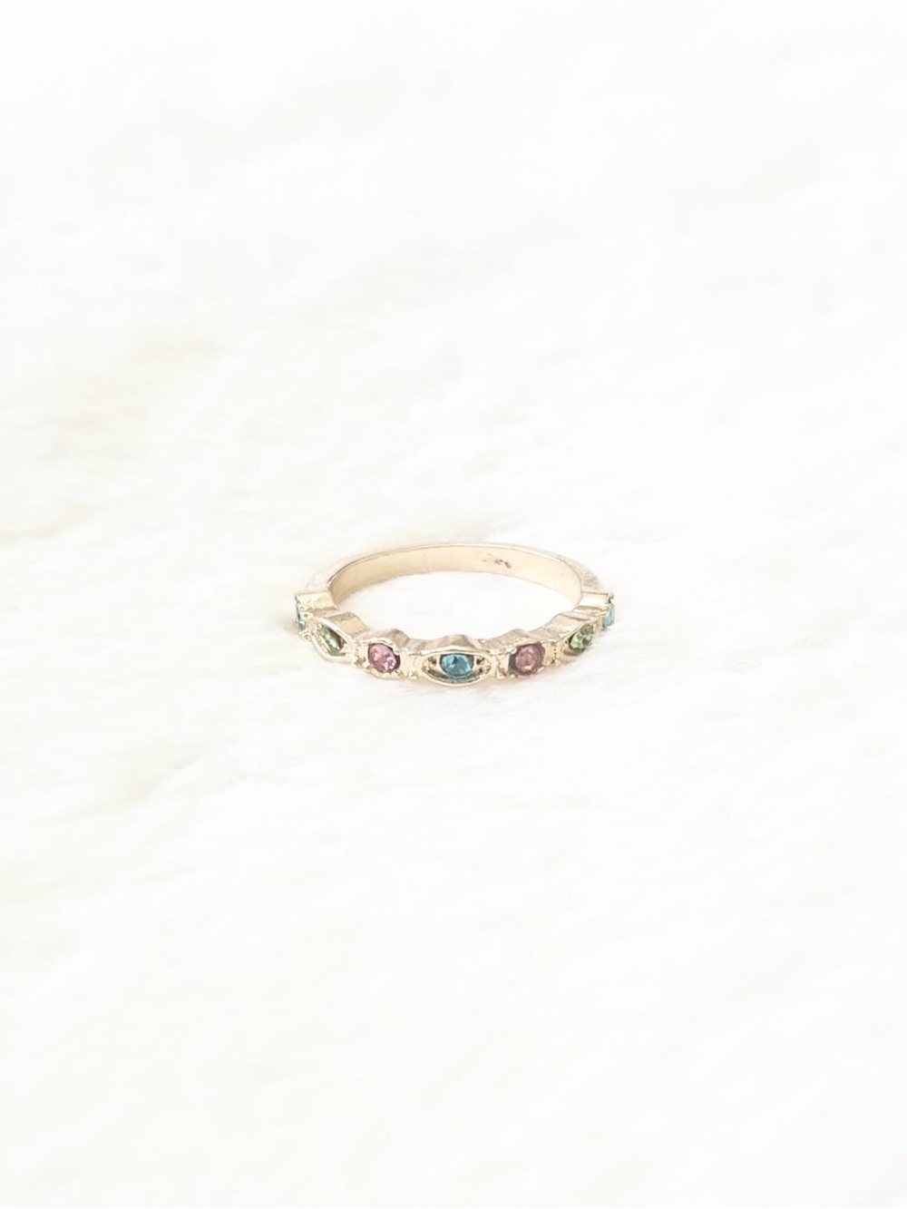 5/$15 🩷 MUST BUNDLE Delicate Multi-Stone Gold Band Ring - Pink, Blue & Green - Picture 1 of 4